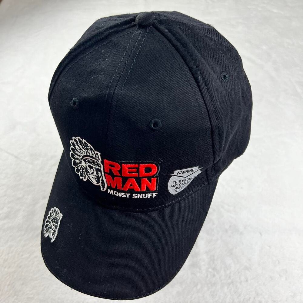 Red Man moist snuff Tobacco Fitted hat Black red embroidered logo Size 7